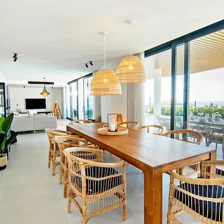 Mara's Higueron West - Luxury 4 Bedrooms Nordic Style - Private Pool Apartment *